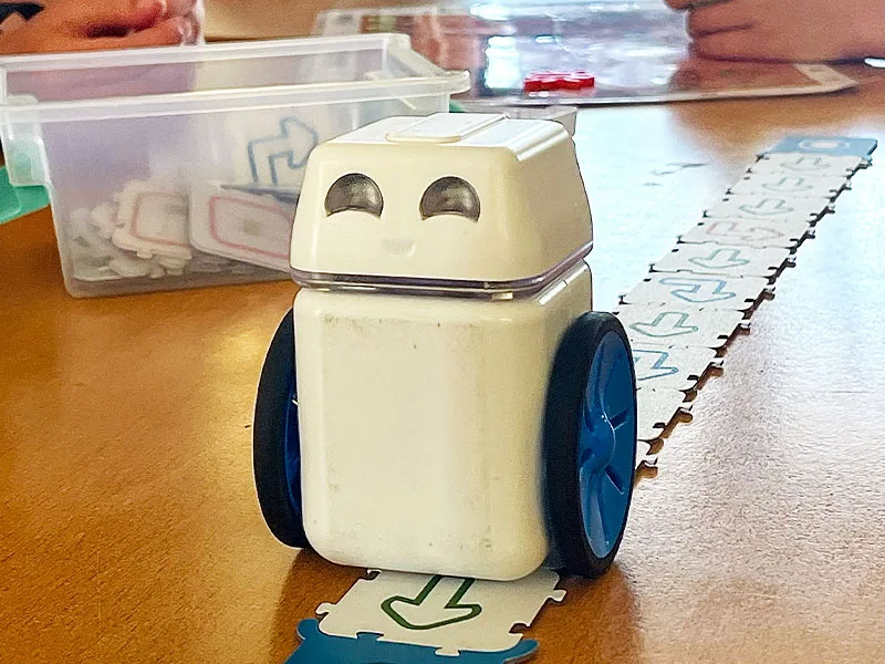 BrainStorm STEM class in action.